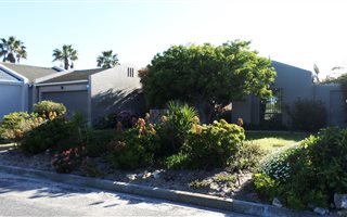 3 Bedroom House in Blouberg Rise