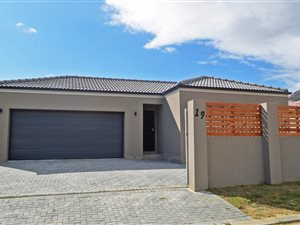 4 Bed House in Anchorage Park