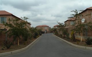 2 Bedroom Duplex in Bromhof