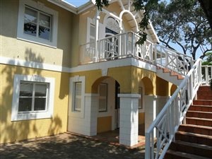 6 Bed House in Port Edward