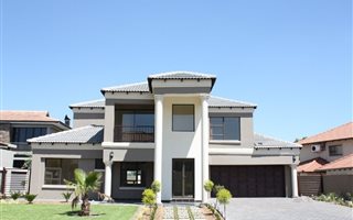 4 Bedroom House in Willow Acres