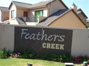 3 Bed Duplex in Ruimsig