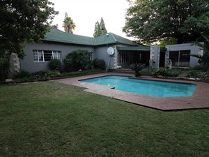 3 Bed House in Westdene