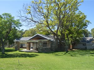 5 Bed House in De Aar