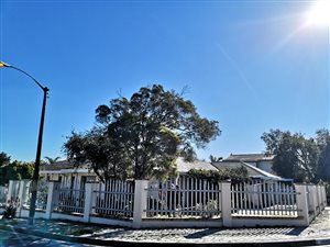 4 Bed House in Amandelrug