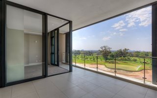 3 Bedroom Apartment in Houghton Estate