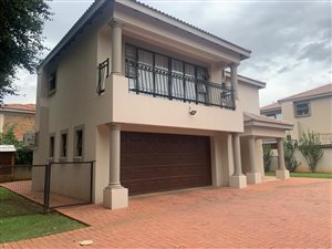 3 Bed Townhouse in Grimbeek Park