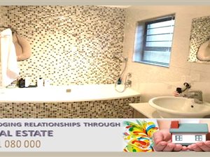 3 Bedroom Townhouse in Comet