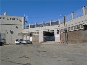 3395 m² Industrial space in Bonela