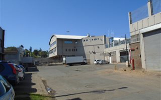 3395 m² Industrial space in Bonela