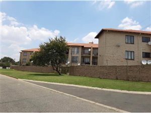 2 Bed Apartment in Tulisa Park