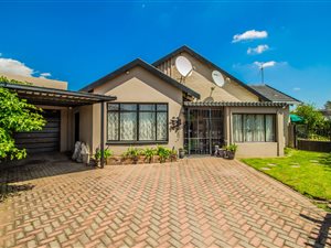 3 Bed House in Bonaero Park