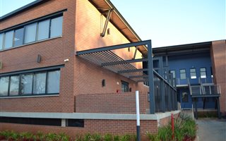 156 m² Commercial space in Lynnwood