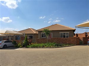 2 Bed Simplex in The Reeds