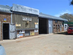 592 m² Commercial space in Cradock