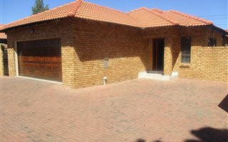 4 Bedroom Cluster in Alberante