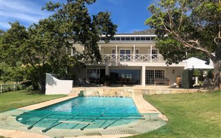 2 Bedroom House in Tokai