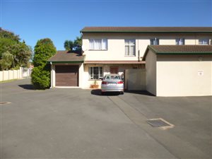 3 Bed Townhouse in Pinelands