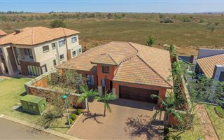 3 Bedroom House in Monavoni