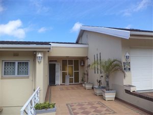 4 Bed House in Asherville