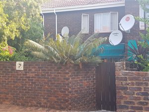 2 Bed Townhouse in Garsfontein