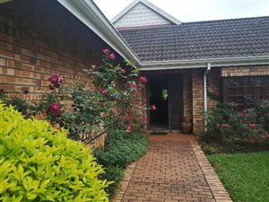 3 Bed Townhouse in Clarendon