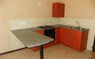 2 Bedroom Apartment in Honeydew