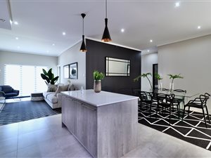 2 Bed Apartment in Rynfield
