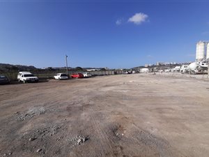 2 ha Land available in Springfield Park
