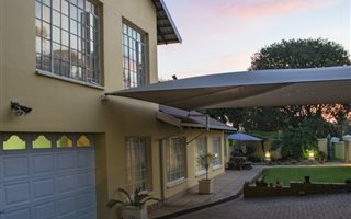 4 Bedroom House in Bergbron