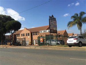 101 m² Office Space in Fairland
