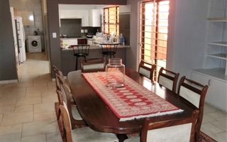 1 Bedroom Apartment in Waterkloof