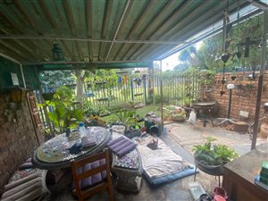 2 Bed Duplex in Roseville