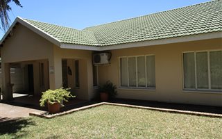 3 Bedroom Townhouse in Phalaborwa