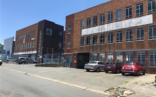 3000 m² Industrial space in Kew