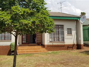 3 Bed House in Zwartkop