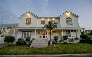 3 Bedroom House in Welgevonden Estate