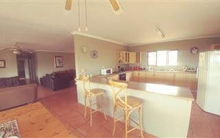 3 Bedroom Apartment in Glen Hills