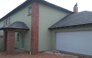3 Bedroom Duplex in Secunda