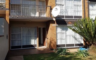 3 Bedroom Townhouse in Florida Park