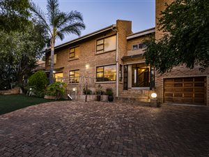 4 Bed House in Glenvista