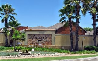 4 Bedroom House in Crescent Wood Country Estate