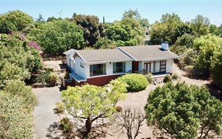 3 Bedroom House in Valmary Park