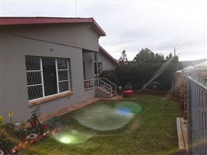 4 Bed House in Heuwelkruin