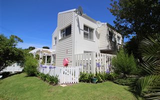 2 Bedroom Townhouse in Knysna Central