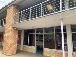 100 m² Office Space in Allandale