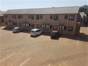 Studio Apartment in Capital Park