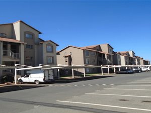 2 Bedroom Apartment in Kleinfontein