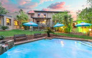 5 Bedroom House in Weltevreden Park