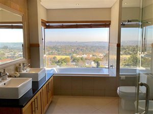 2 Bed Apartment in Morningside